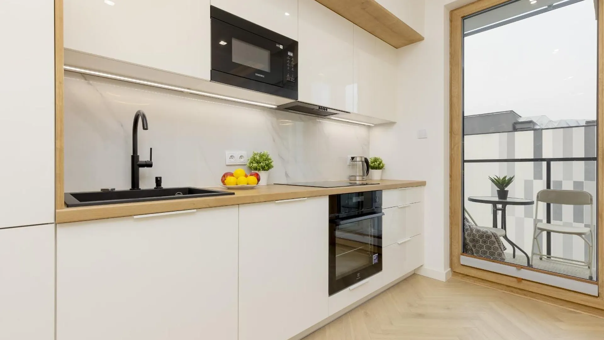 Luxury Apartment Wynalazek In Mokotow By Renters Prestige Warsaw 0*,  Poland