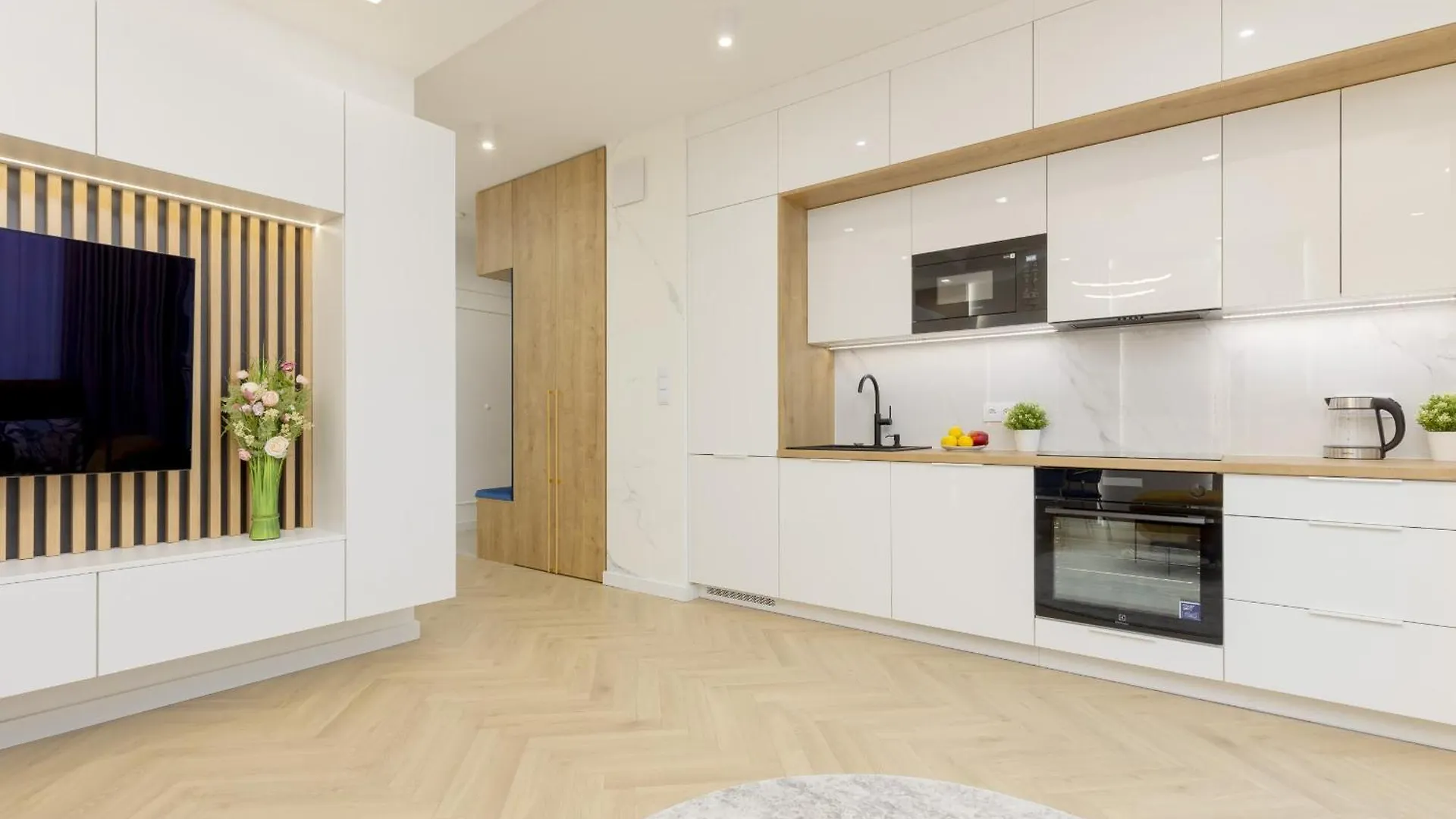 Luxury Apartment Wynalazek In Mokotow By Renters Prestige Warsaw