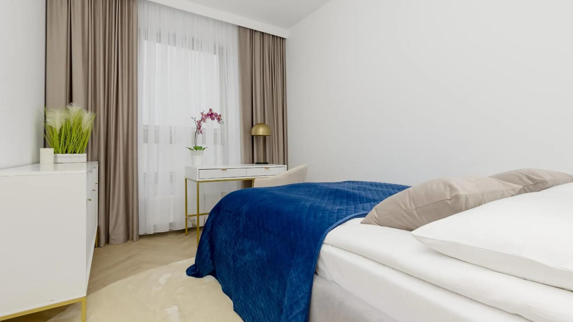 Luxury Apartment Wynalazek In Mokotow By Renters Prestige Varšava Polsko