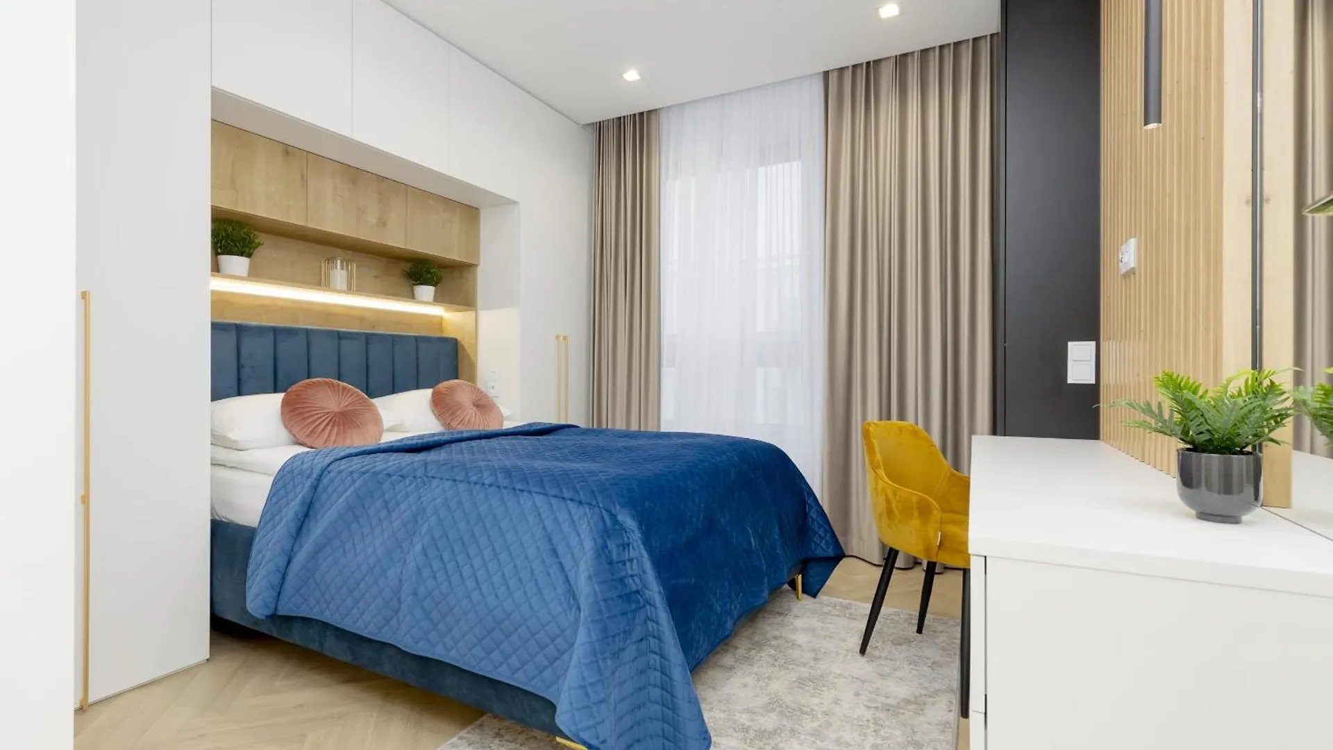 Luxury Apartment Wynalazek In Mokotow By Renters Prestige Warsaw 0*,  Poland